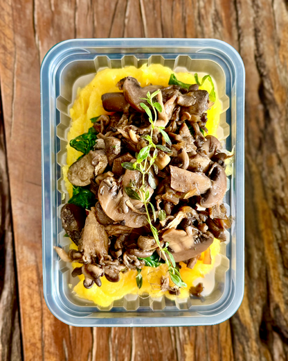 Ragú de cogumelos com creme de Baroa