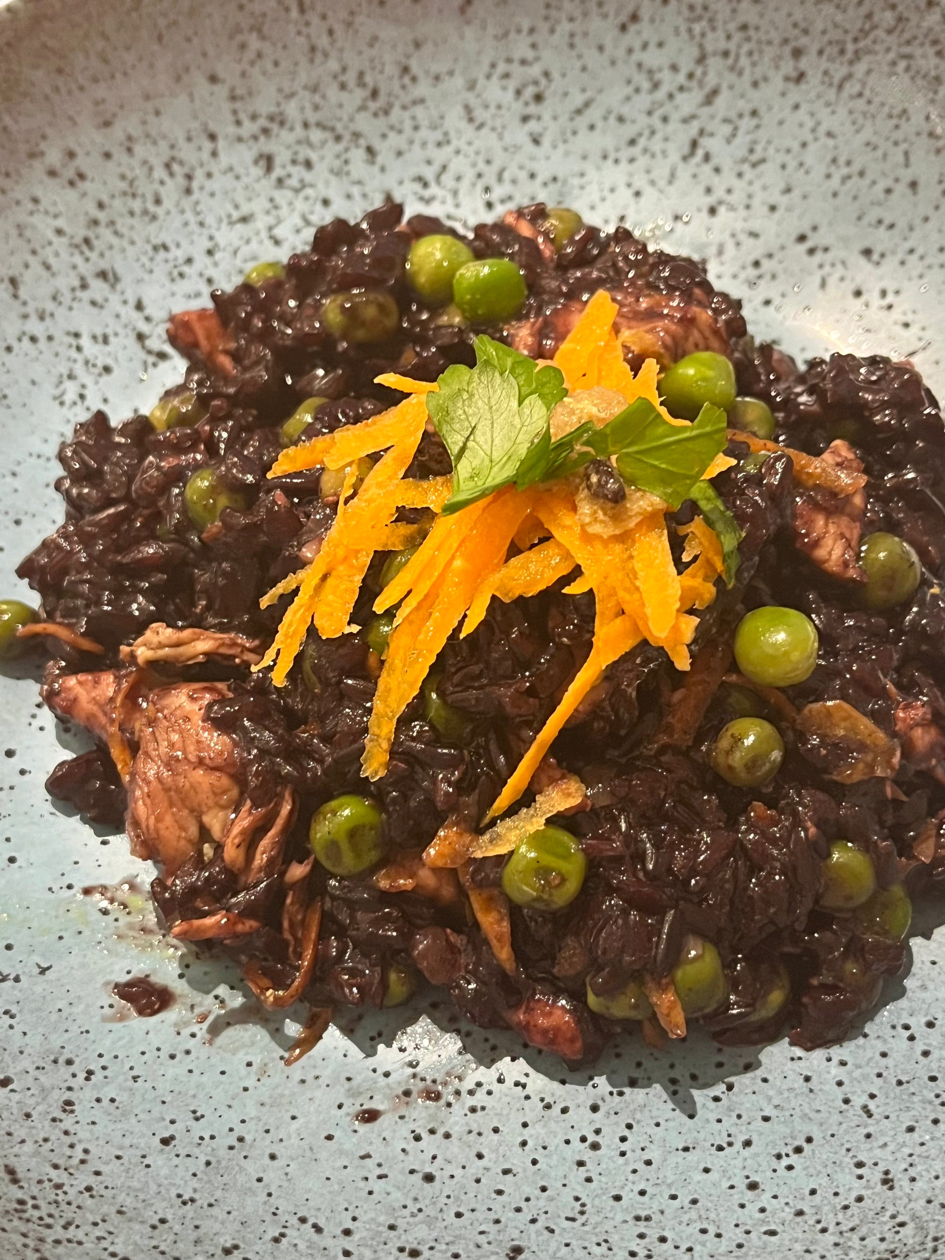 Risoto de arroz negro ao curry - NahTerra
