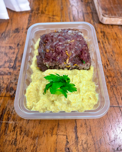 Quibe de forno com creme de milho